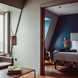 Monsieur Cadet & Hotel Paris